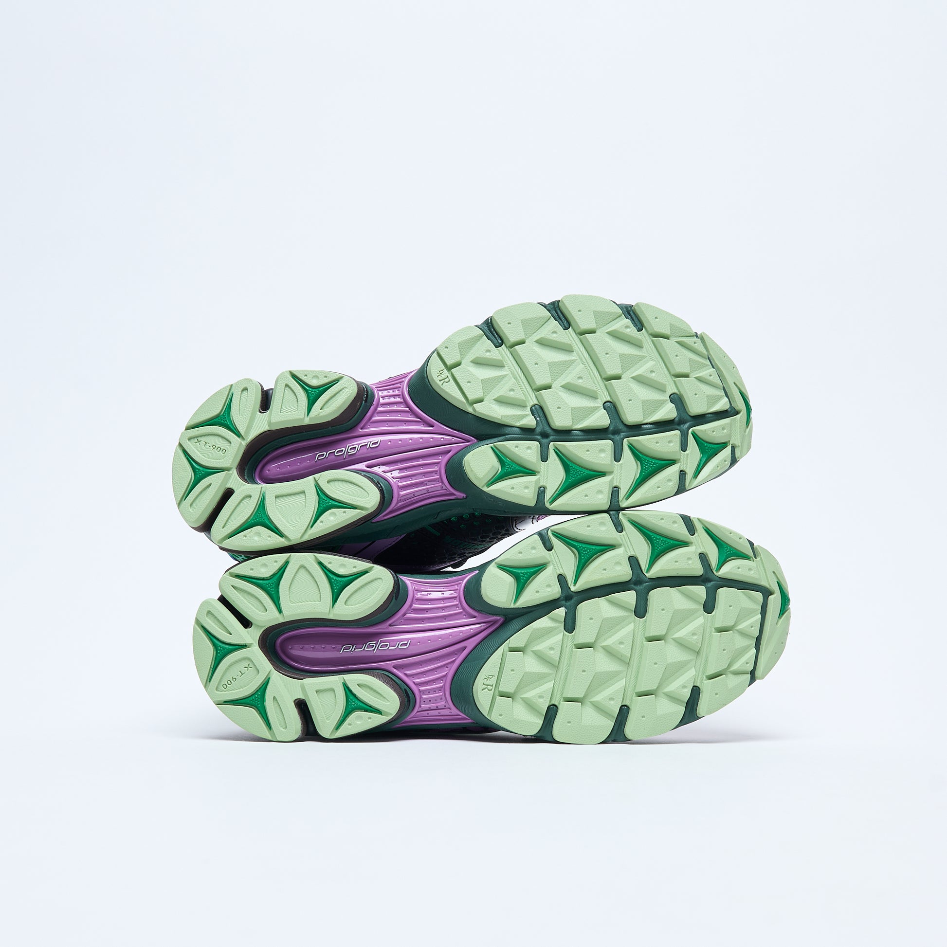 Saucony x Jae Tips - Progird Triumph 4 "Flowers Grows Uptown" (Violet/Earth)