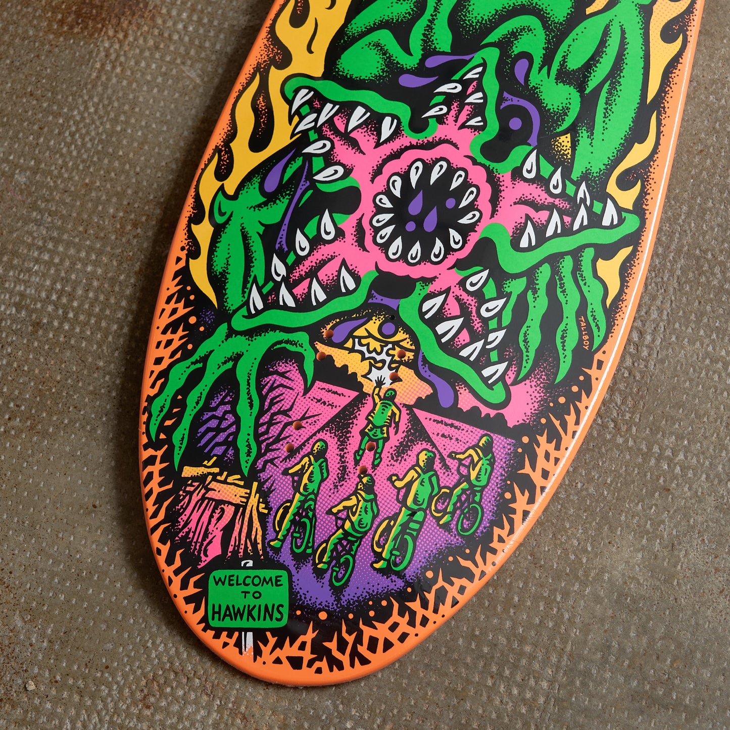 Santa Cruz - ST Salba Demogordon Deck 10.3 X 31.1 "Stranger Things"