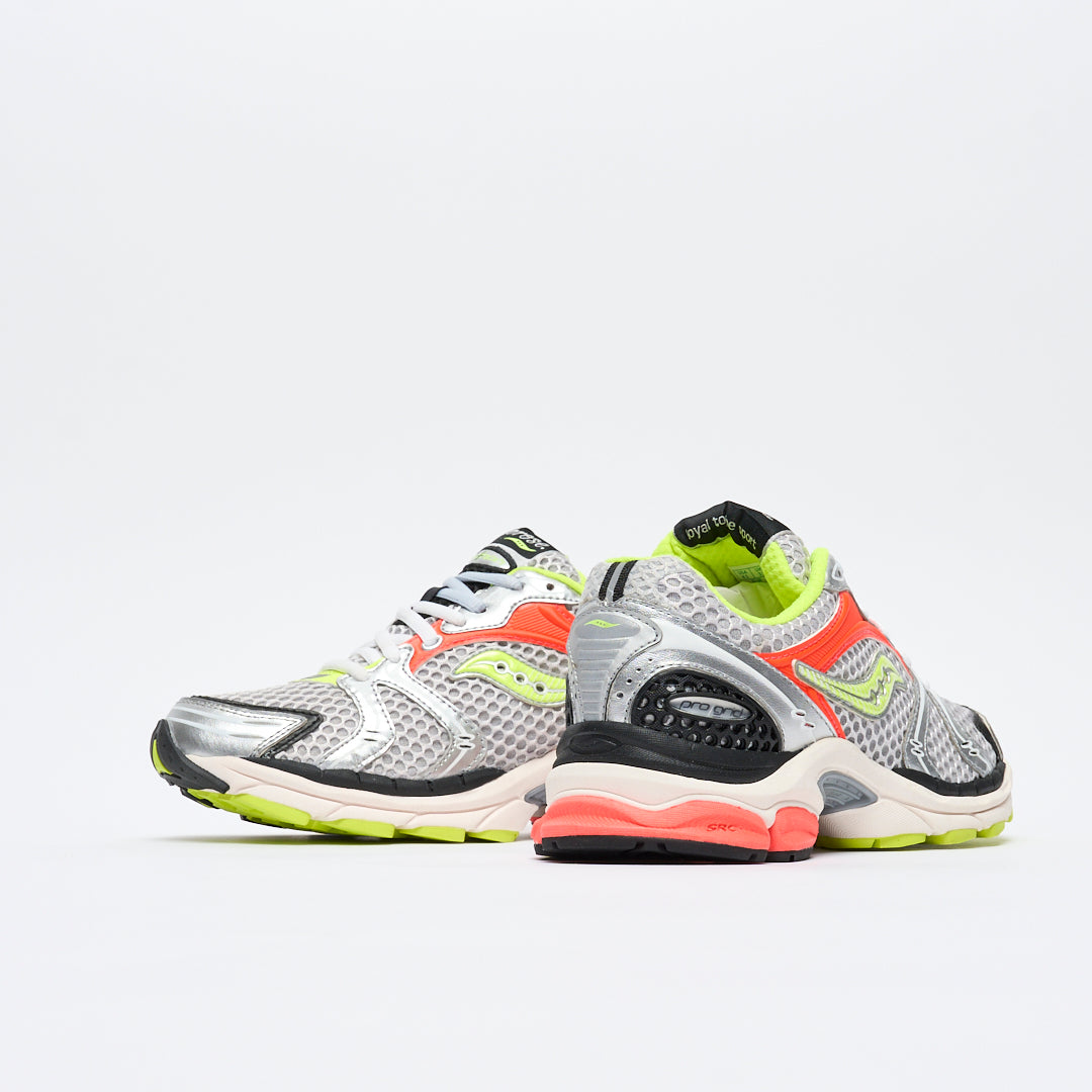 Saucony x Bellerose - Pro Grid Triumph 4 (Silver Fluo)