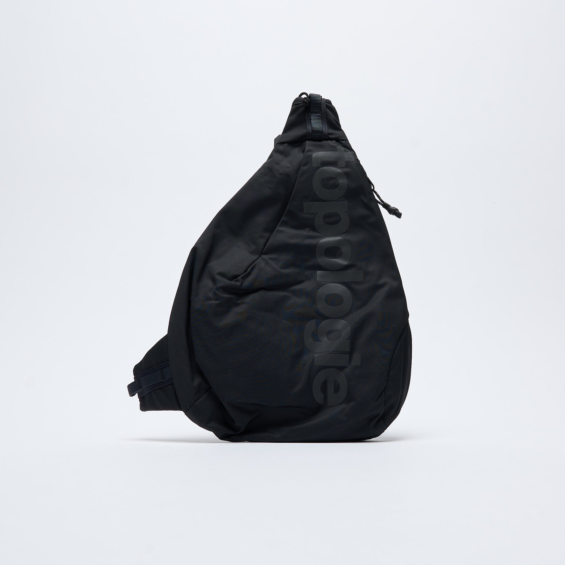 Topologie - Wares Bags Sling Messenger Small (Black Tech Sateen)