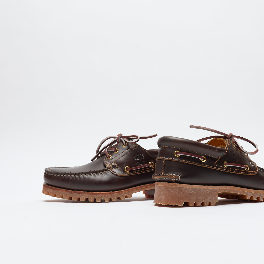 Timberland - Authentic 3 eye Classic Lug Boat Shoe (Brown)