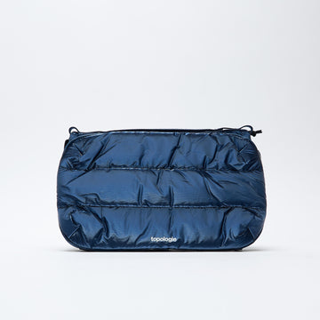 Topologie - Wares Bags Bottle Puffer Sacoche Large (Marine Blue Metallic)