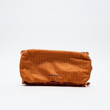 Topologie - Wares Bags Bottle Sacoche Medium (Burn Orange Glazed Ripstop)