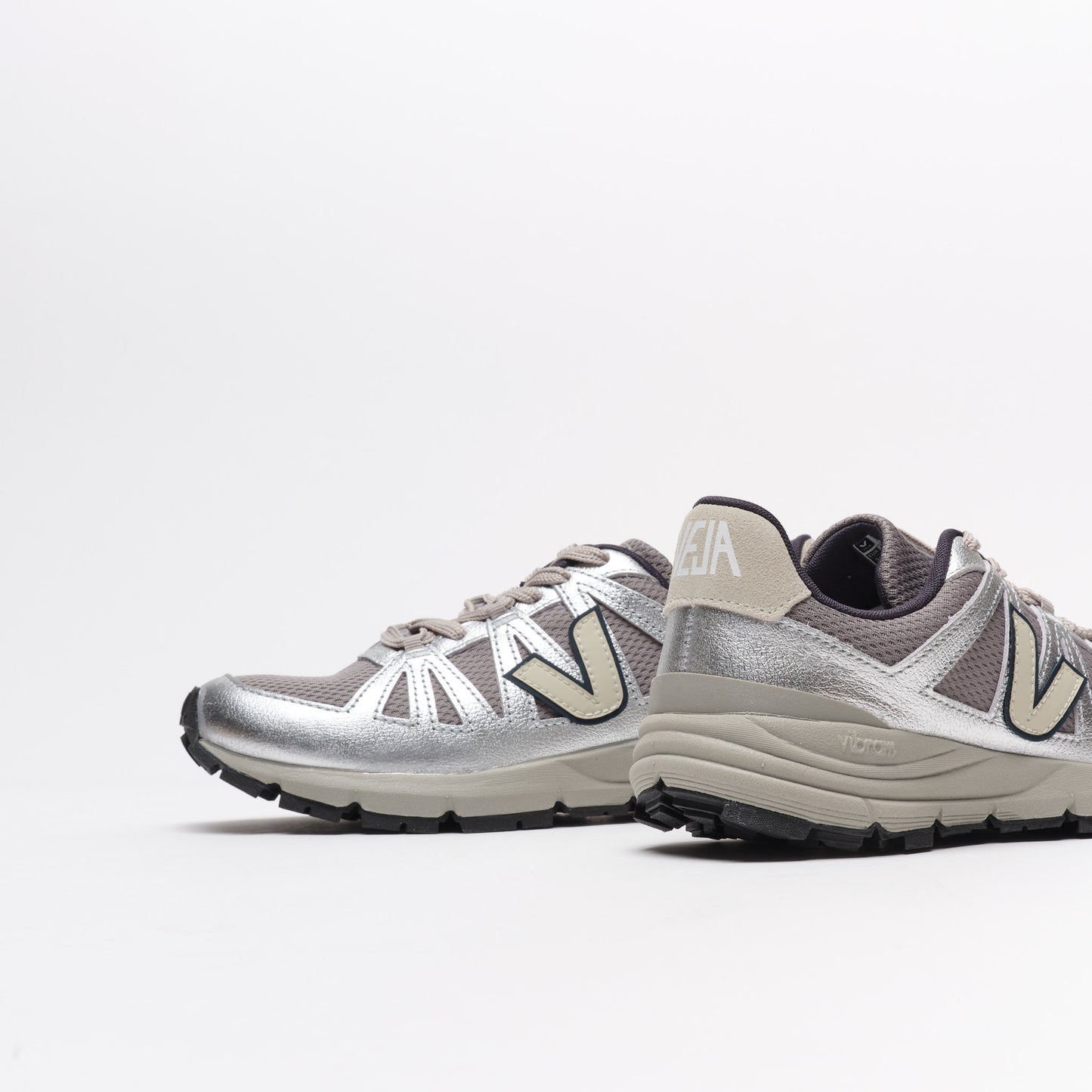 Veja Salar LT Alveomesh (Ardoise Pierre Silver)