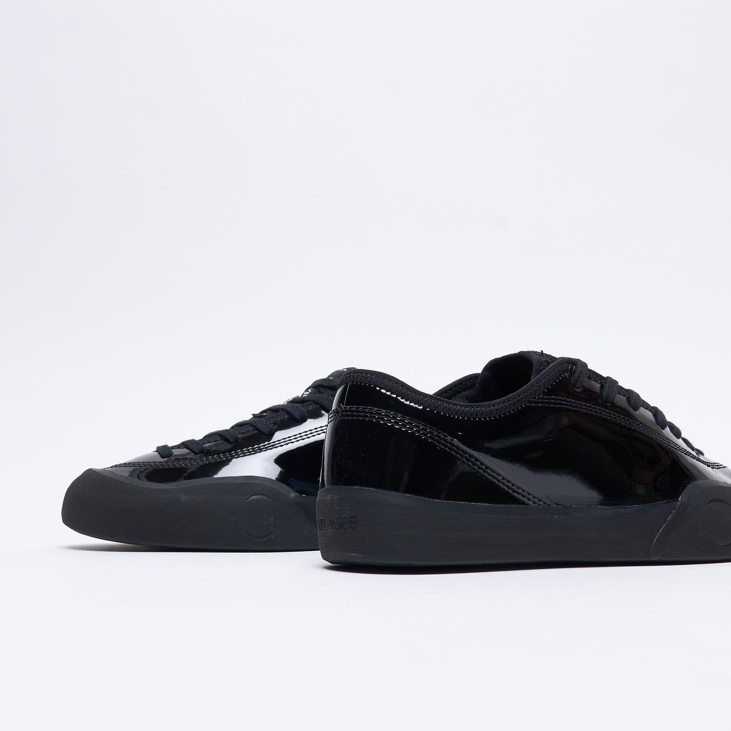 Village PM - 1.30 PM Synthetic Leather (Gloss Black/Natural Black)