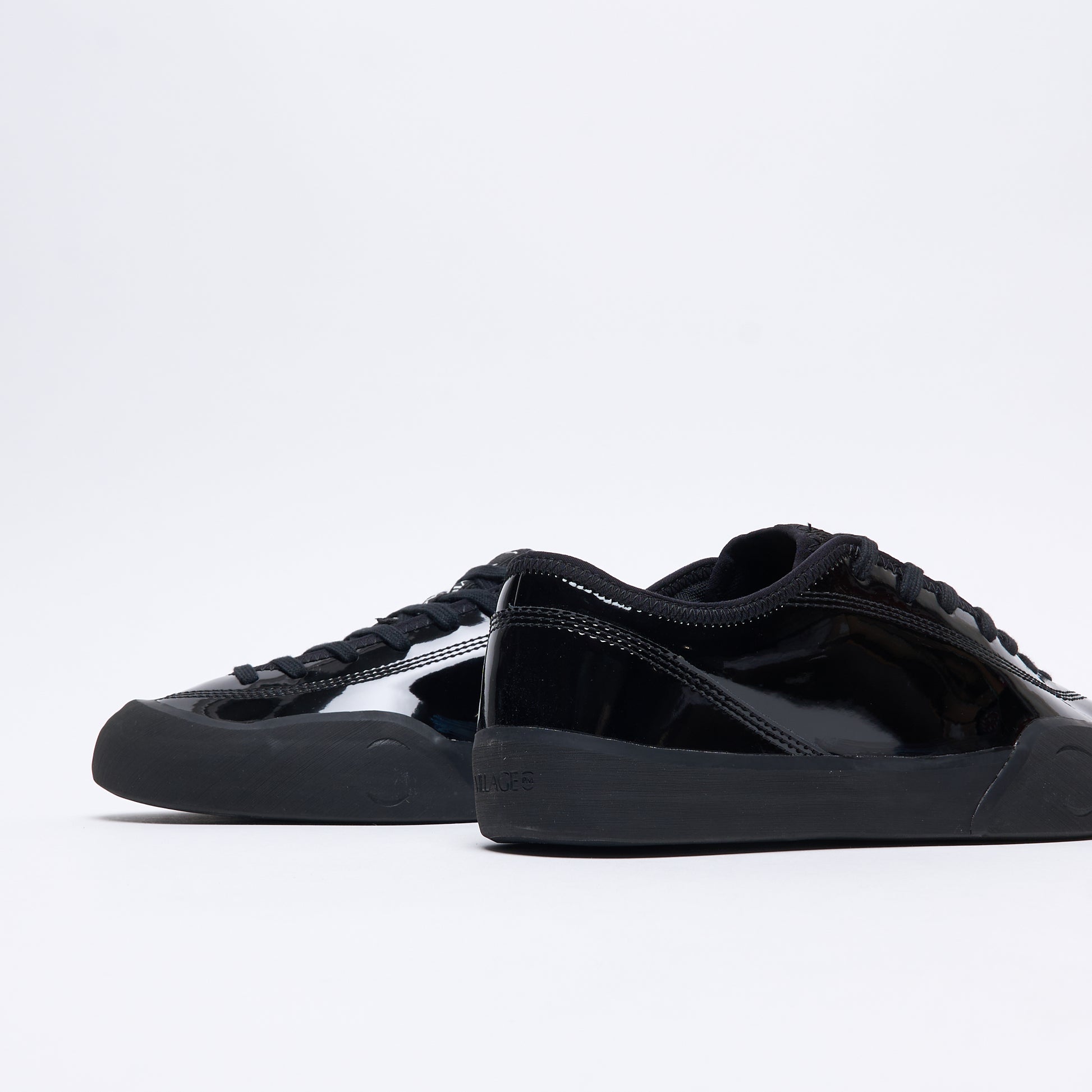 Village PM - 1.30 PM Synthetic Leather (Gloss Black/Natural Black)