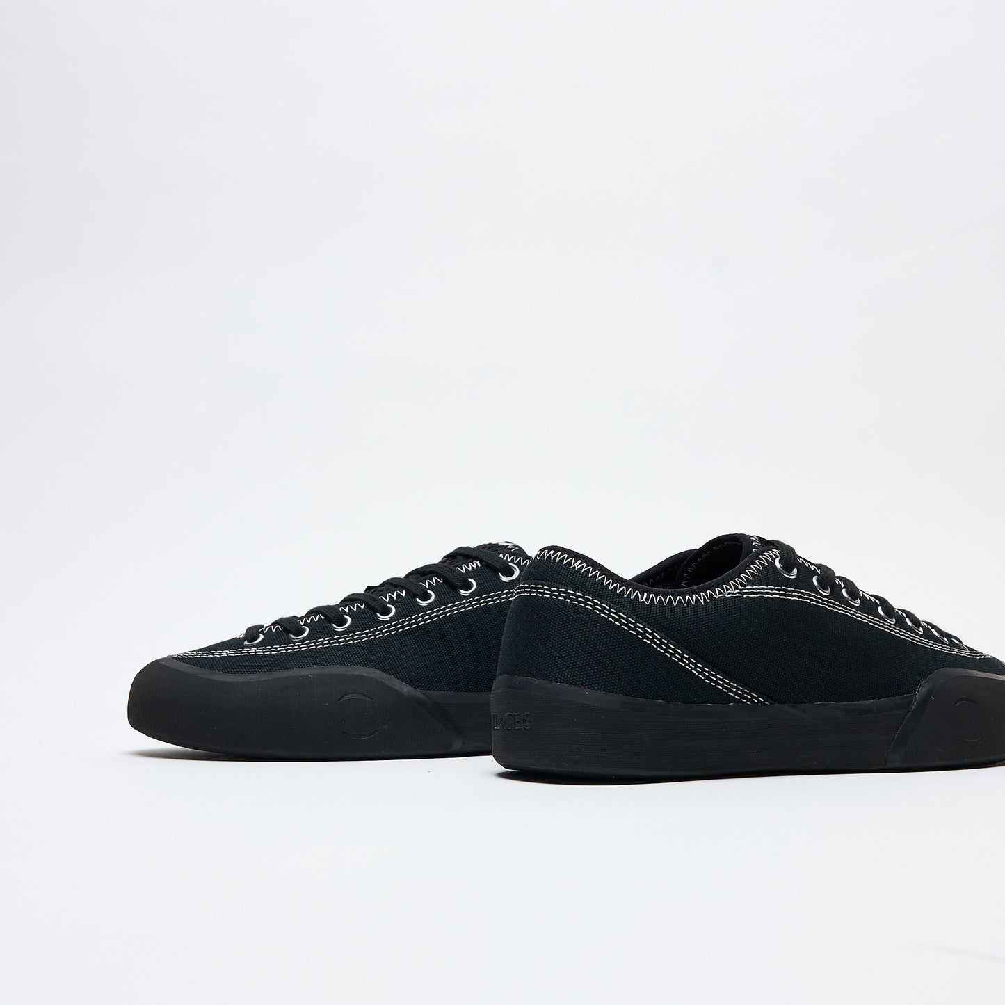 Village PM - 1.30PM Canvas (Black/Natural Black)