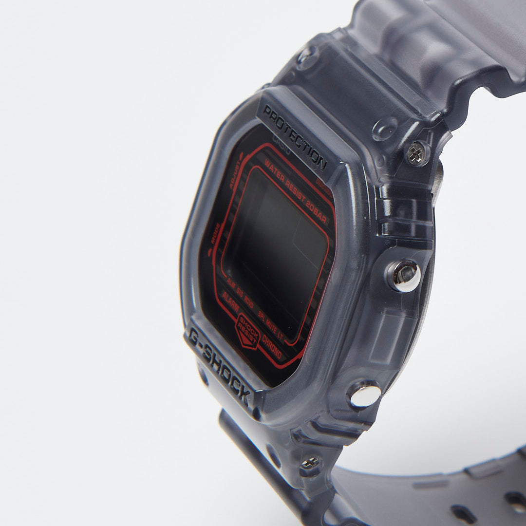 Casio G-Shock - DW-B5600G-1ER