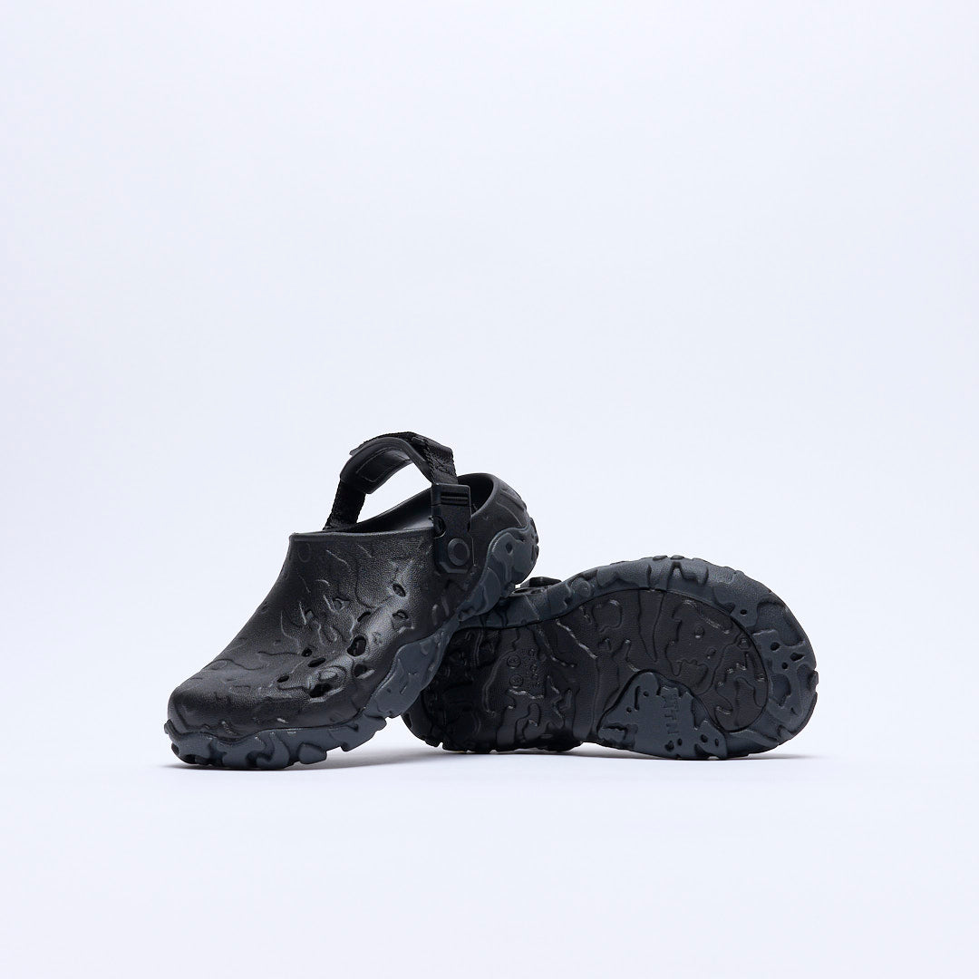 Crocs - All-Terrain Atlas Clog (Black/Black)