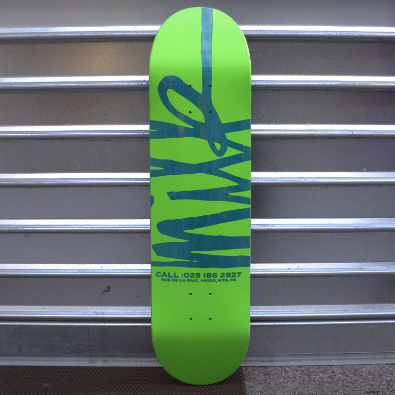 Milk Script Logo Fluo Deck