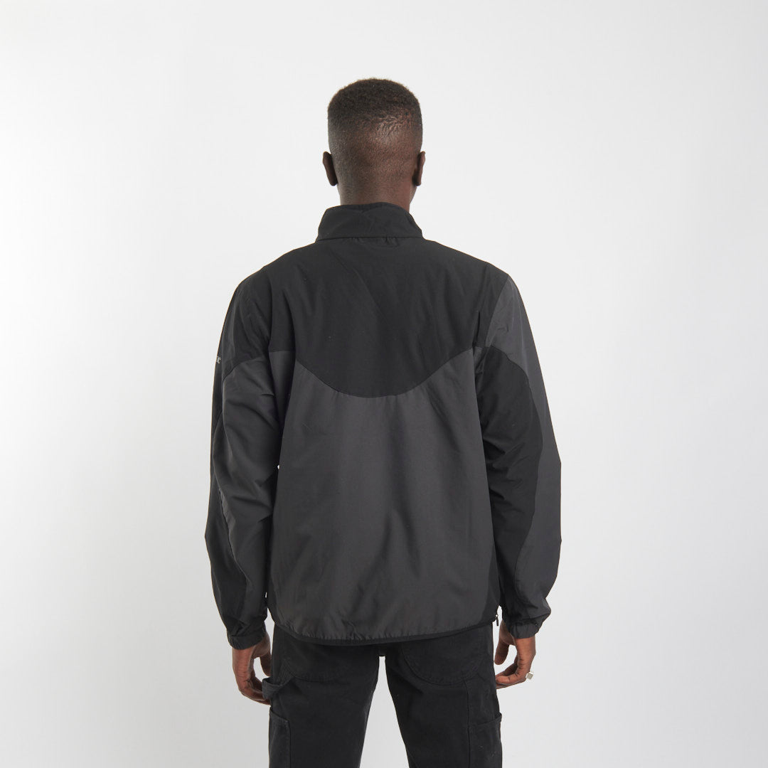 Dime Range Pullover Jacket Black