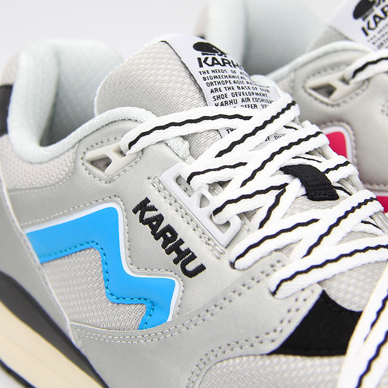 Karhu Synchron Classic Silver/Scuba Blue
