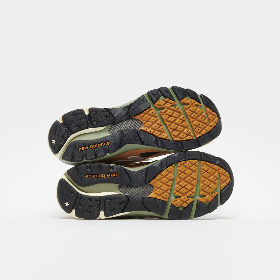 New Balance - M 990 WG3 Made in USA by Teddy Santis (Tan/Green)