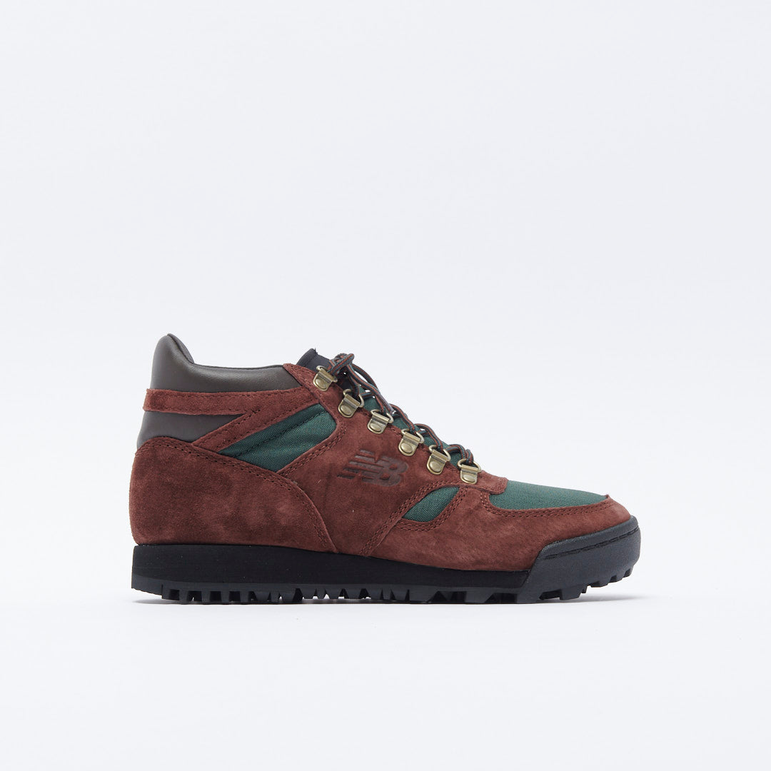 New Balance - Rainier AC (Rich Oak/Midnight Green) – MILK STORE