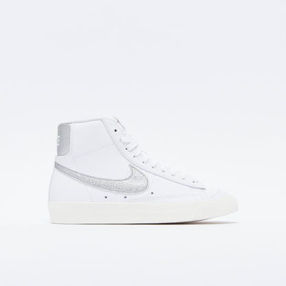 Nike - Blazer Mid 77 Essential (White/Metallic Silver)