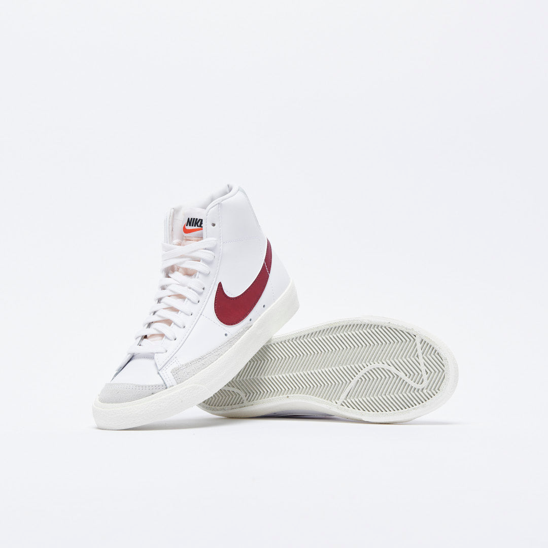 Nike - Blazer Mid 77' Vintage (White/Dark Beetroot)