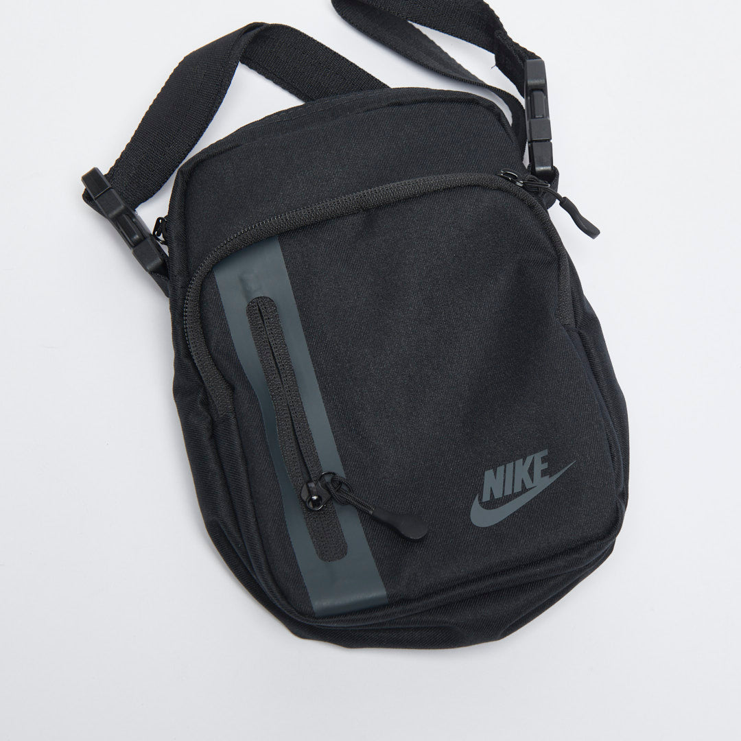 Nike - Elemental Premium Crossbody Bag (Black)