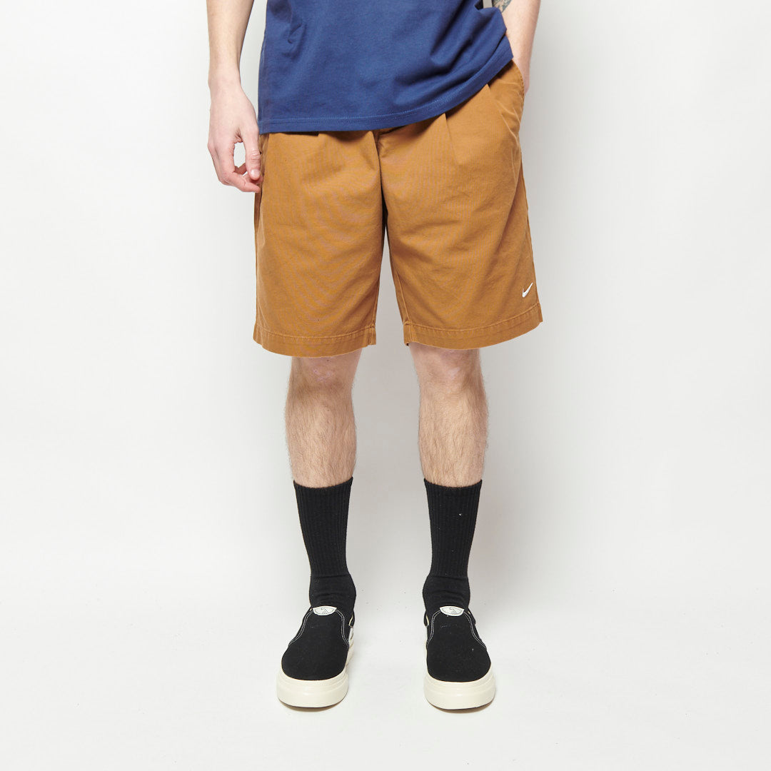 Nike Life - Men's Pleated Chino Short (Ale Brown)