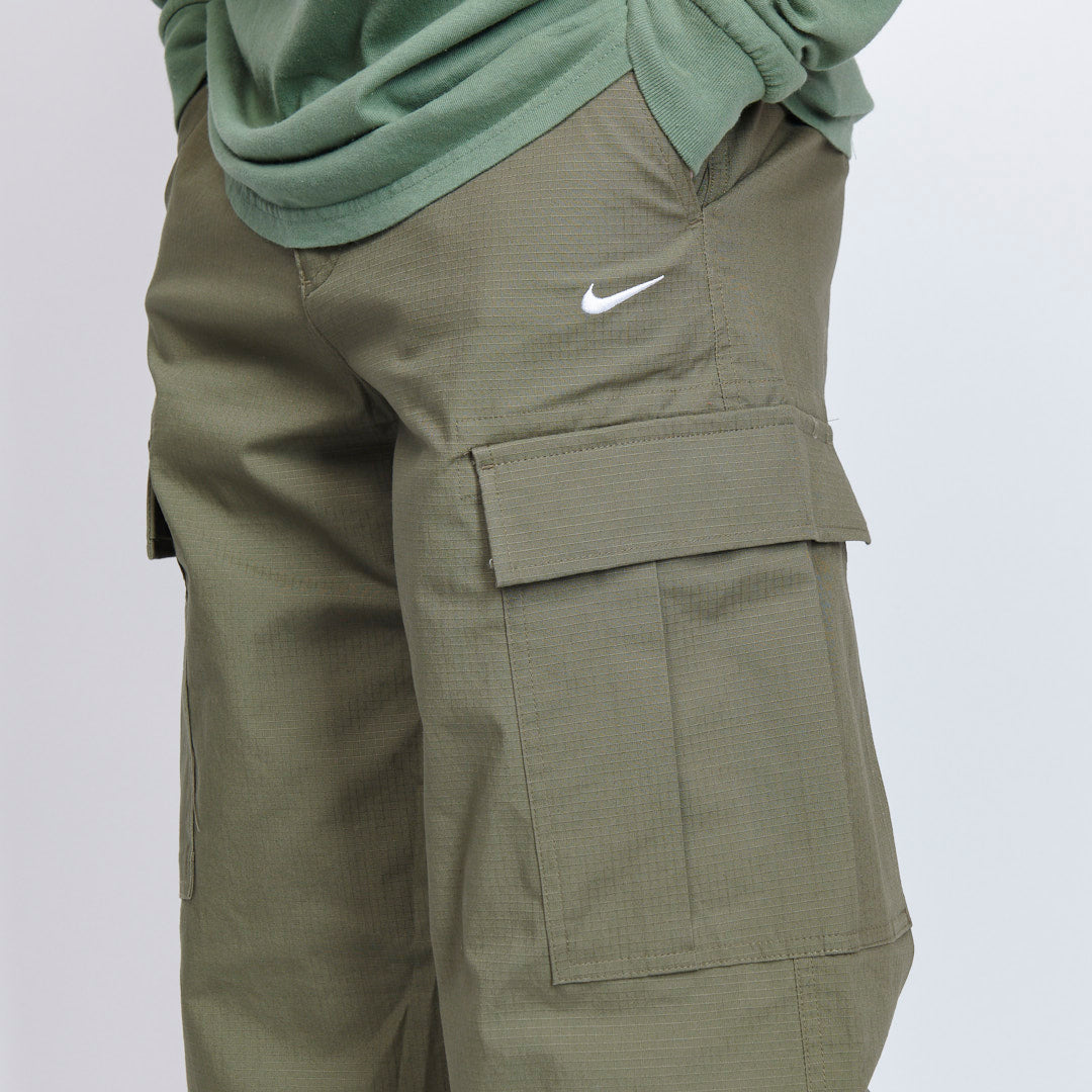Nike SB - Kearny Skate Cargo Pants (Medium Olive/White)