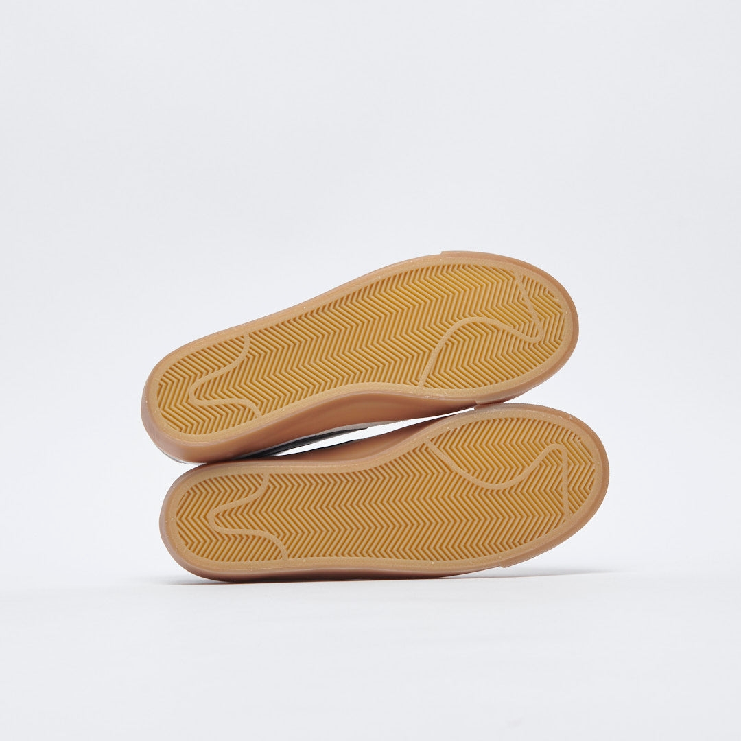 Nike SB Zoom Blazer Low GT (White/Black/Gum) DC7695-100