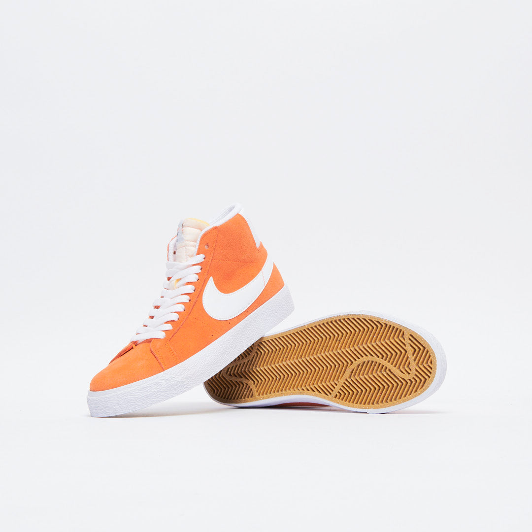 Nike SB - Zoom Blazer Mid Suede (Safety Orange/White) 864349-800
