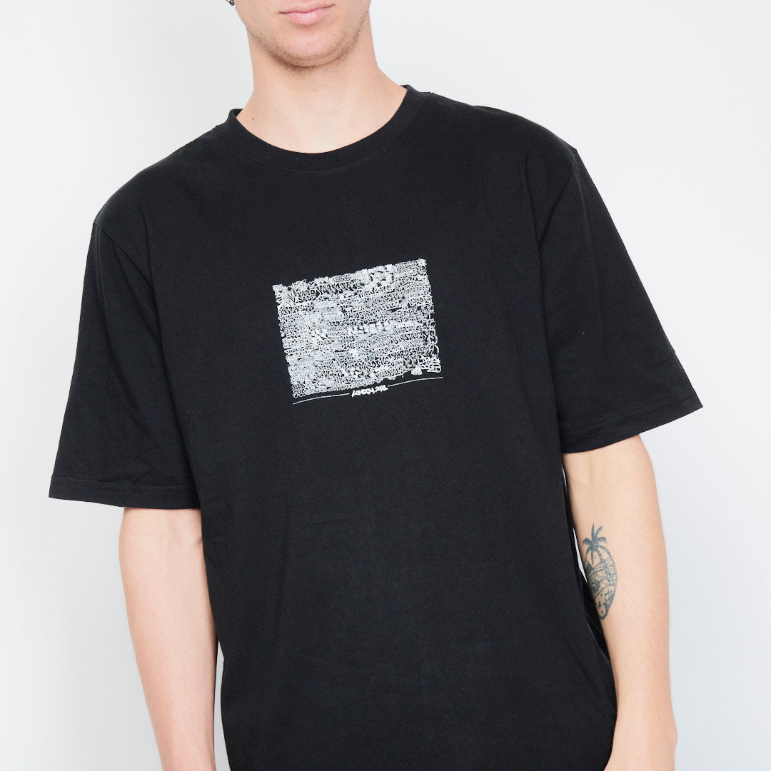 Yardsale - London T-shirt (Black)